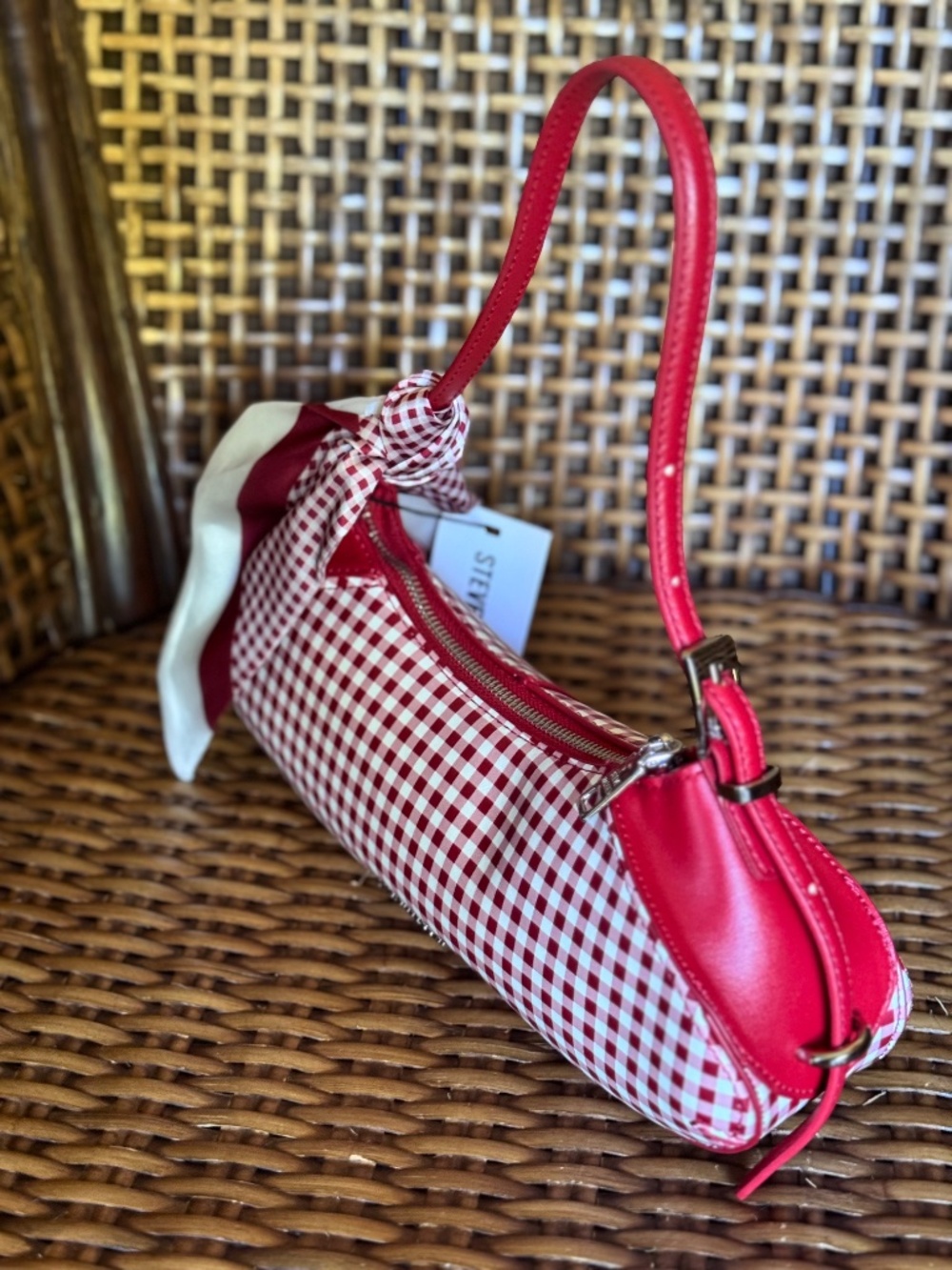 Handbag - Picture 3 of 4